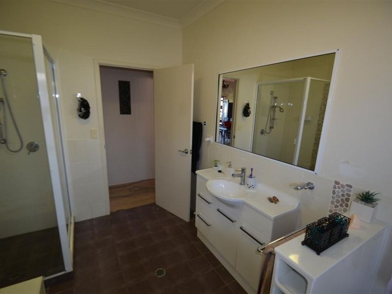 20 Fairway Drive, Bowen QLD 4805