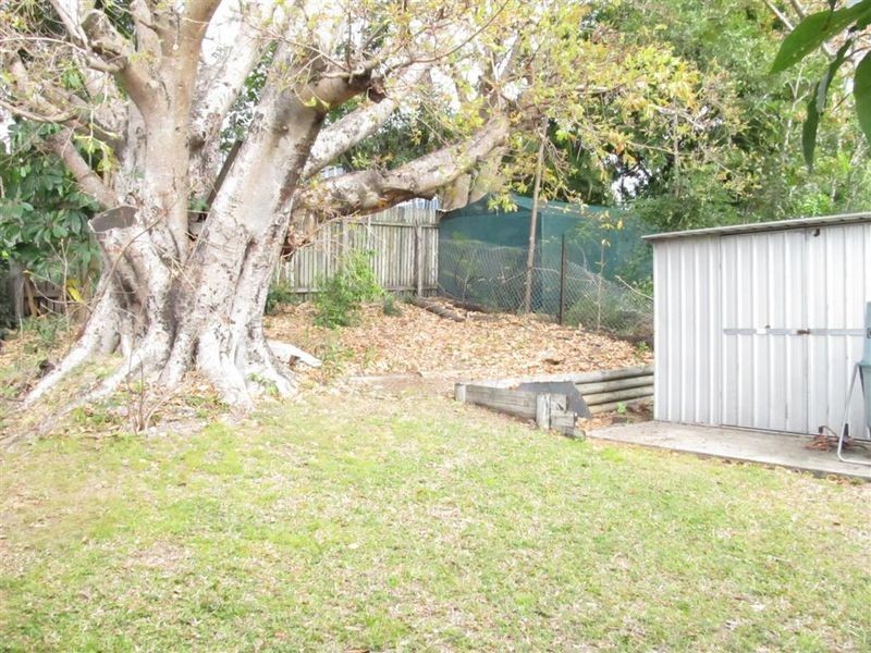 74 Poole Street, Bowen QLD 4805