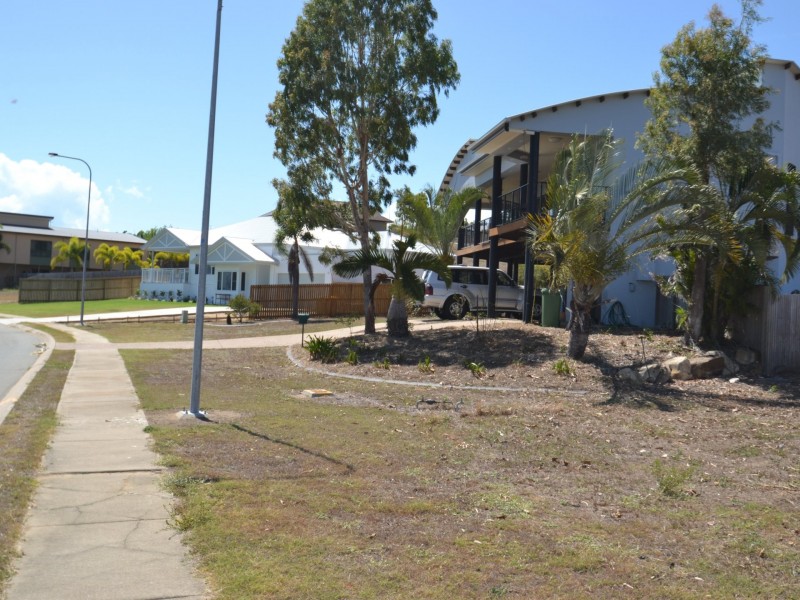 49-51 Marine Parade, Bowen QLD 4805