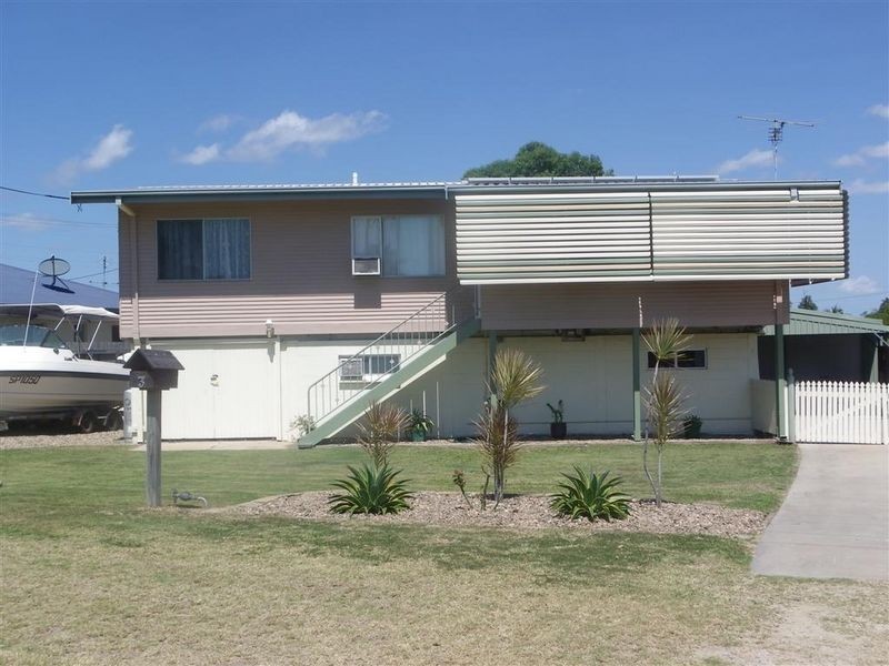 3 Gillies Street, Bowen QLD 4805