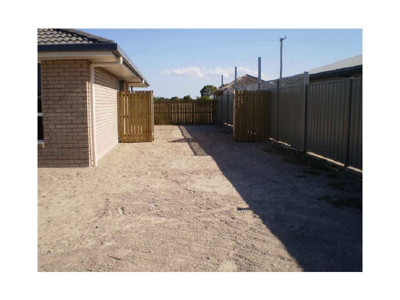 16 Lexington Court, Bowen QLD 4805
