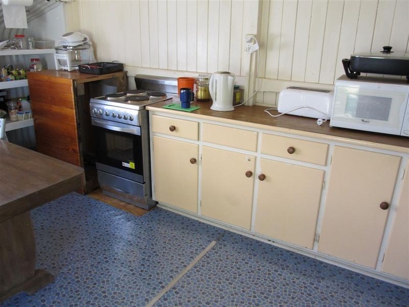 99 Powell Street, Bowen QLD 4805