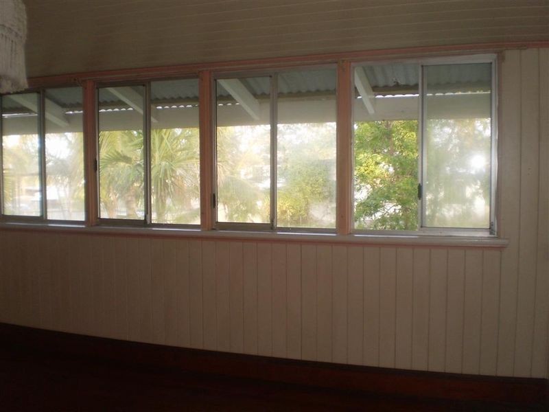 99 Powell Street, Bowen QLD 4805