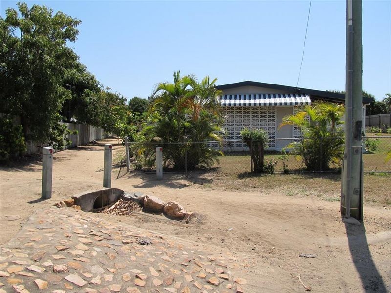 72 Field Street, Bowen QLD 4805