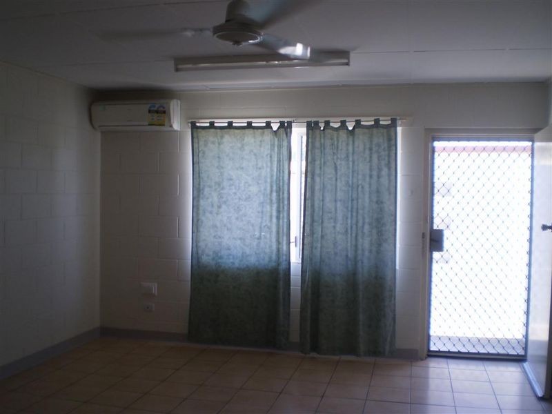 1/25 St Kilda Street, Bowen QLD 4805