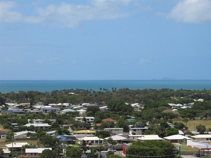 23 Tynwald Avenue, Bowen QLD 4805