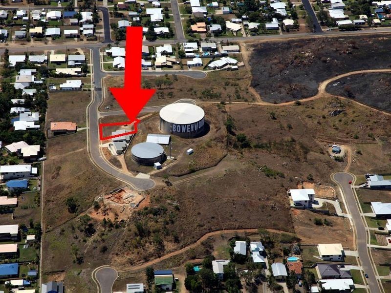 23 Tynwald Avenue, Bowen QLD 4805