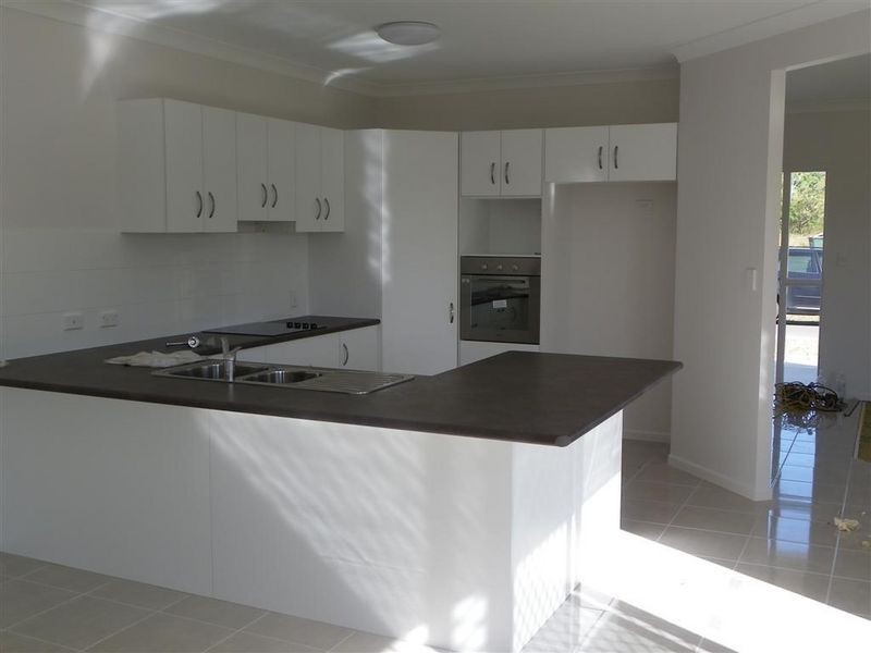 30 Seabreeze Crescent, Bowen QLD 4805