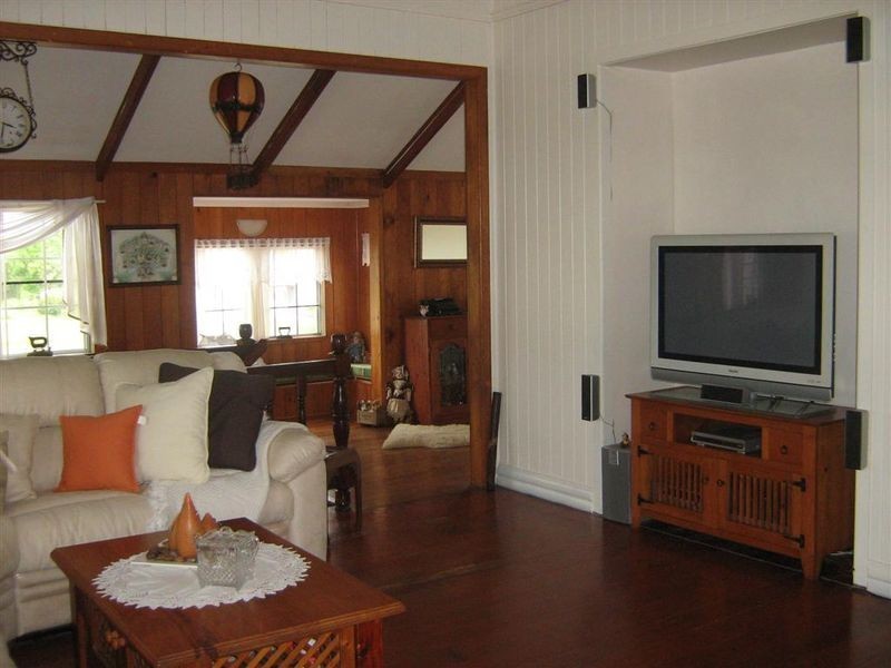 8 Gordon Street, Bowen QLD 4805