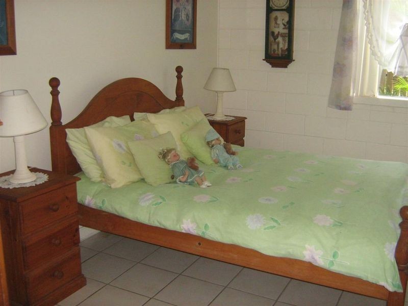 8 Gordon Street, Bowen QLD 4805