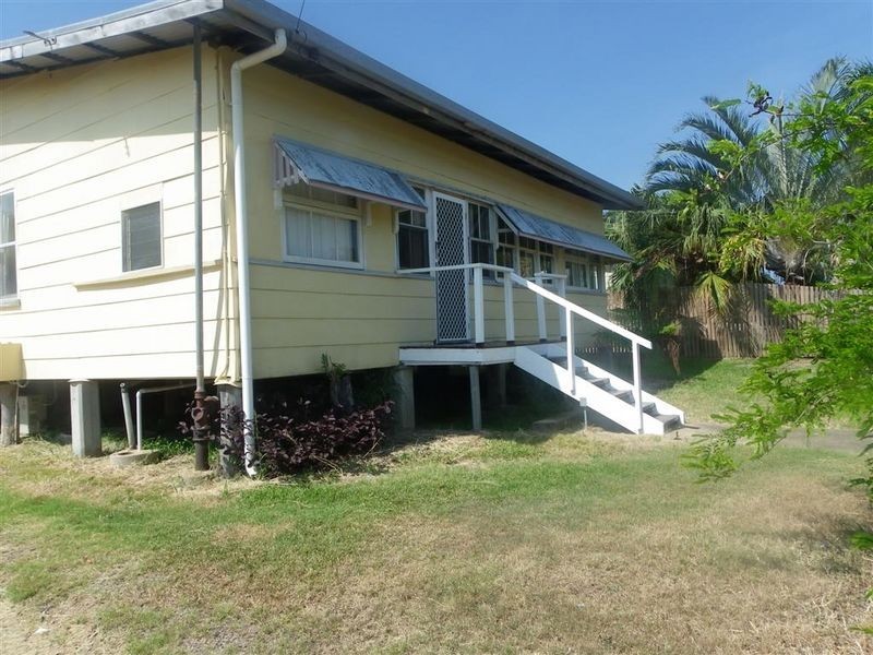 120 Powell Street, Bowen QLD 4805