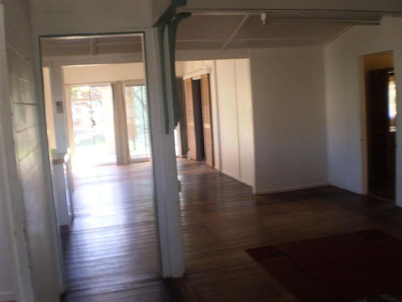 120 Powell Street, Bowen QLD 4805