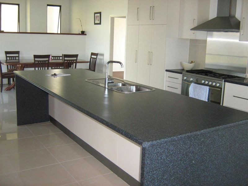 6 Allan Place, Bowen QLD 4805