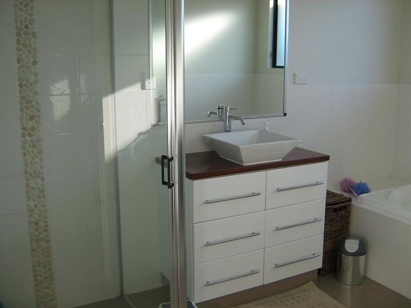 6 Allan Place, Bowen QLD 4805