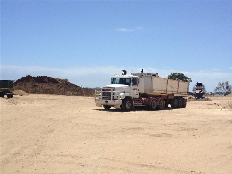 18911 Bruce Highway -Pat McDonnell Earthmoving, Bowen QLD 4805