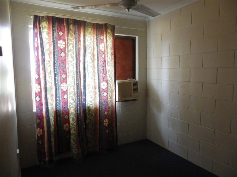 2/2A Powell Street, Bowen QLD 4805