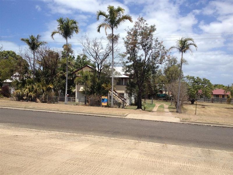 47 Livingstone Street, Bowen QLD 4805