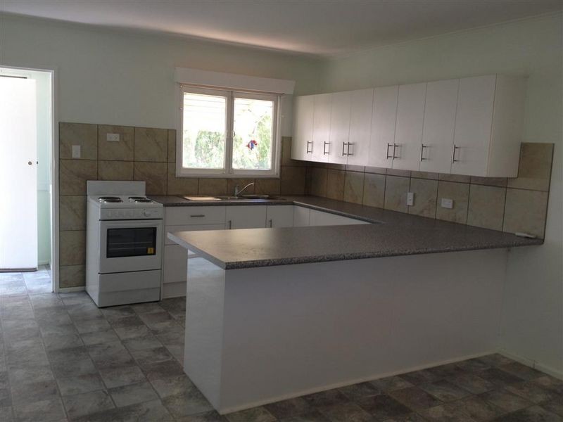 94 Gregory Street, Bowen QLD 4805