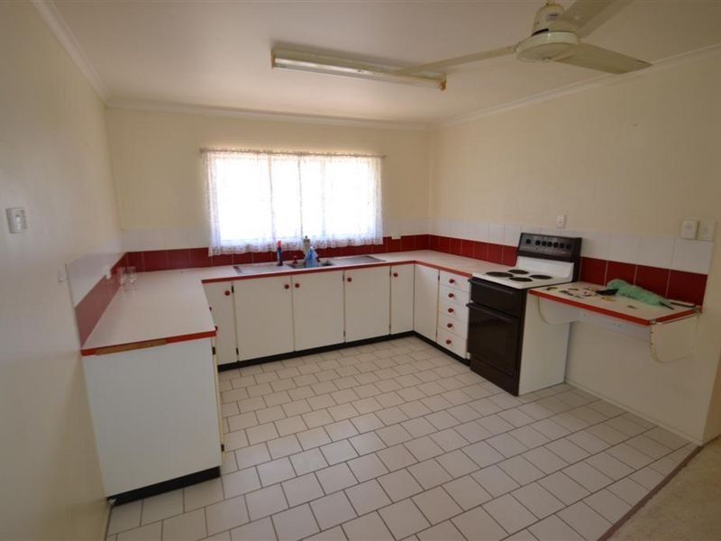 52 Whitsunday Street, Bowen QLD 4805