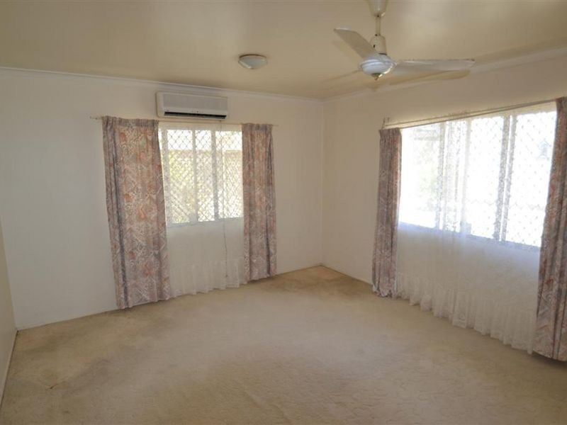 52 Whitsunday Street, Bowen QLD 4805
