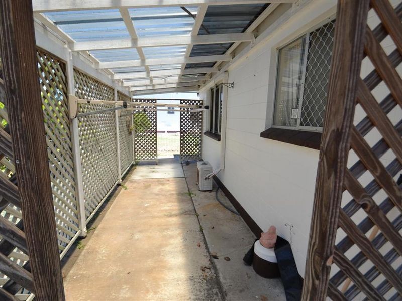 52 Whitsunday Street, Bowen QLD 4805