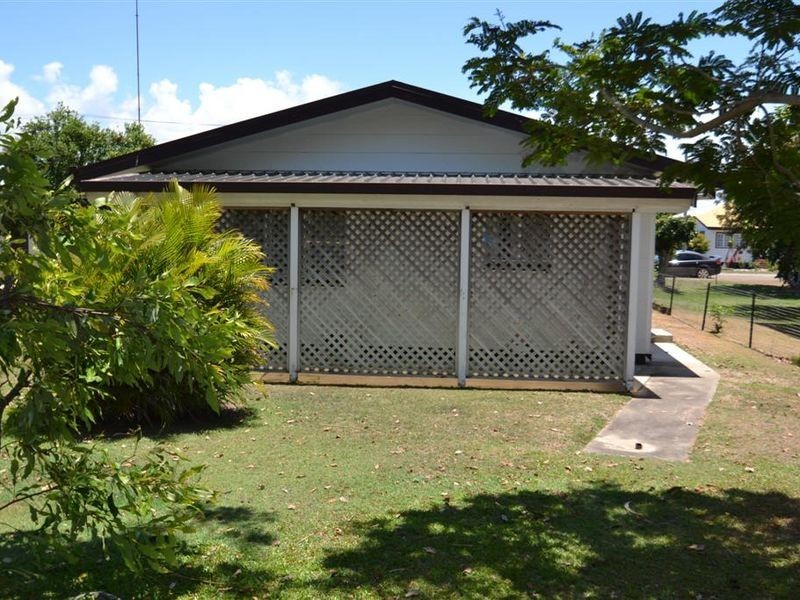 52 Whitsunday Street, Bowen QLD 4805
