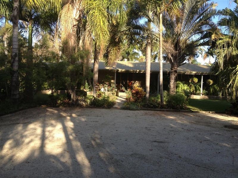 16 Inveroona Road, Bowen QLD 4805
