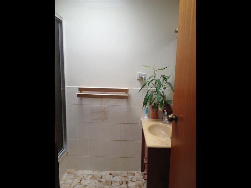 16 Inveroona Road, Bowen QLD 4805