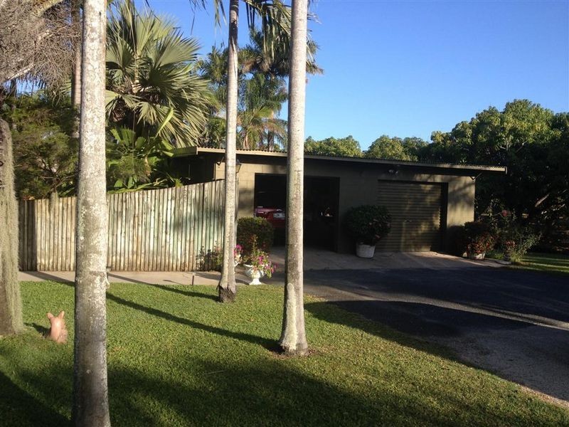 16 Inveroona Road, Bowen QLD 4805