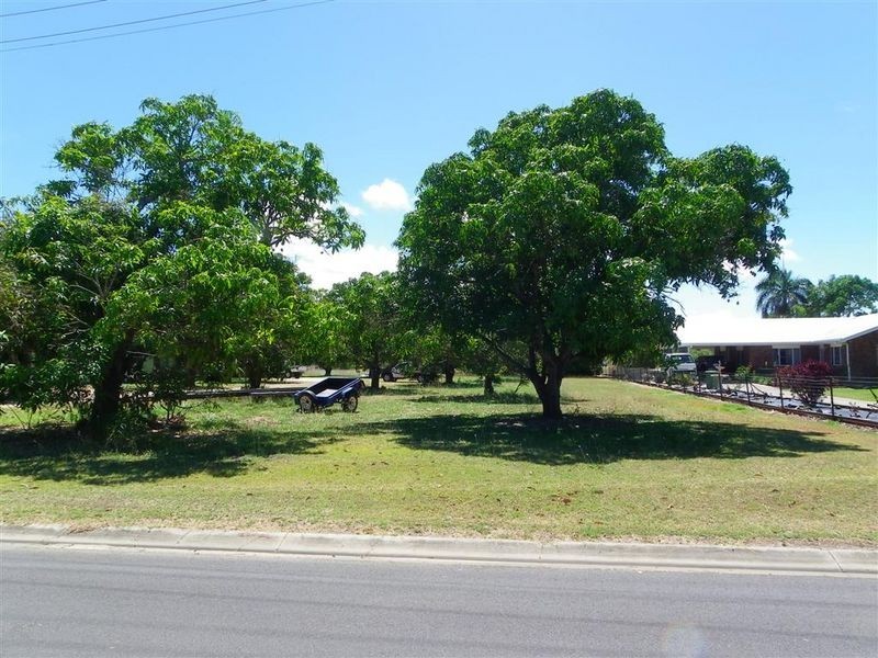 31 Brighton Road, Bowen QLD 4805