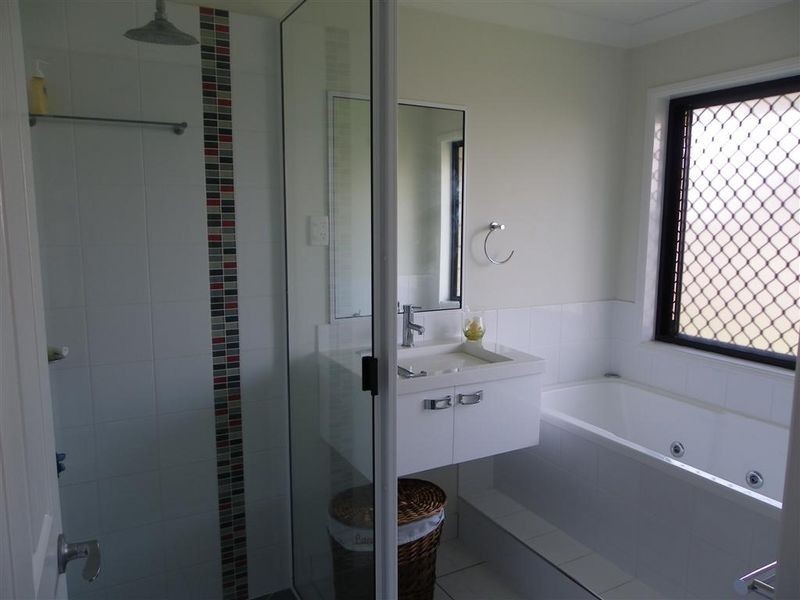 34 Bryant Avenue, Bowen QLD 4805
