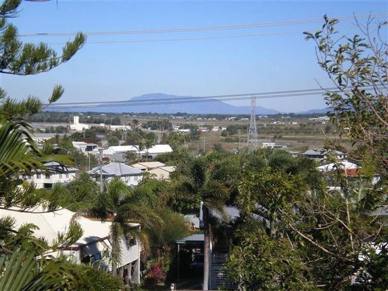 82 Leichhardt Street, Bowen QLD 4805