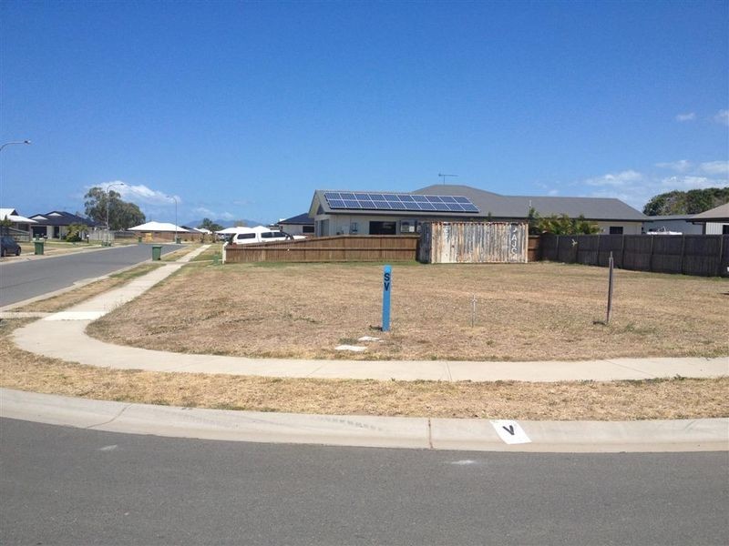 8 Lime Tree Court, Bowen QLD 4805