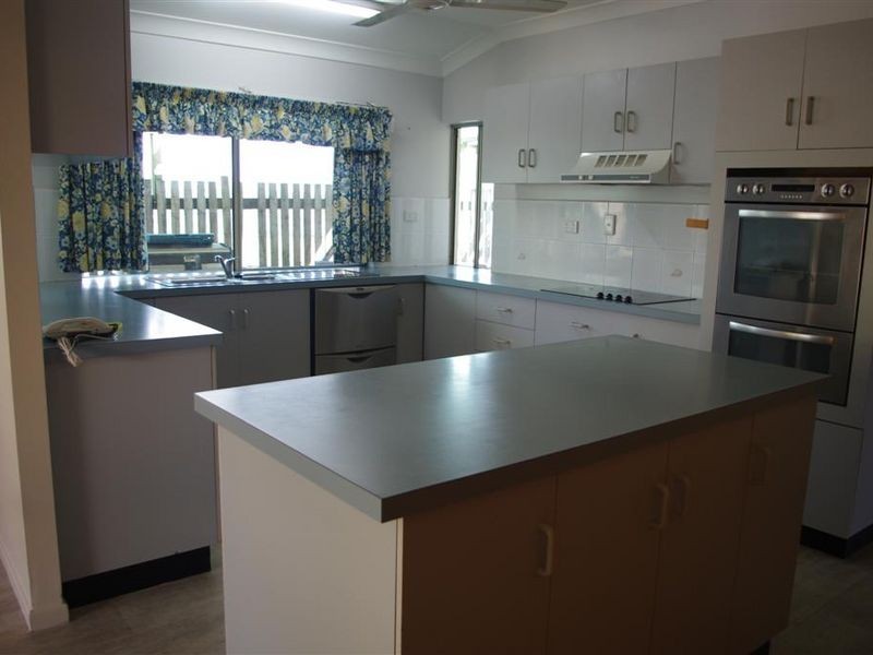 4 Brighton Road, Bowen QLD 4805