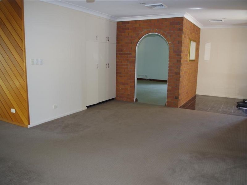 4 Brighton Road, Bowen QLD 4805