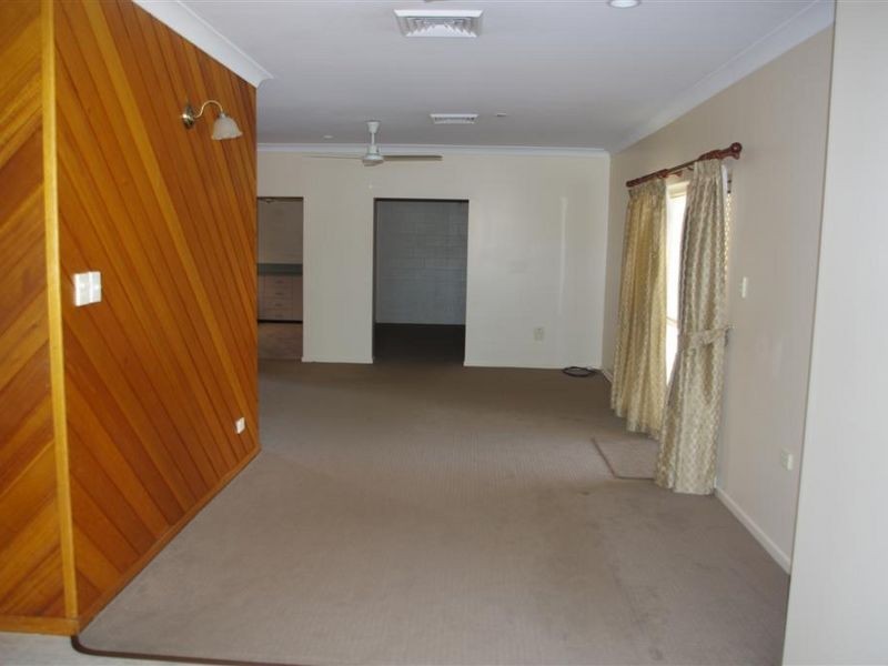 4 Brighton Road, Bowen QLD 4805