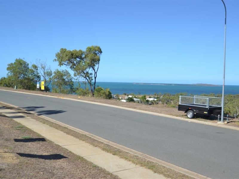11 Grandview Terrace, Bowen QLD 4805