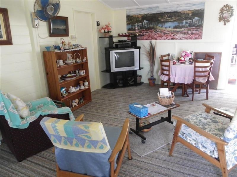 25 Thomas Street, Bowen QLD 4805