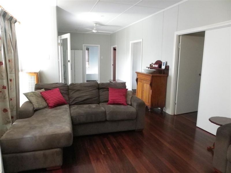 12 Korah Street, Bowen QLD 4805
