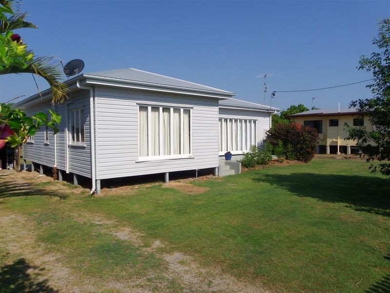 12 Korah Street, Bowen QLD 4805