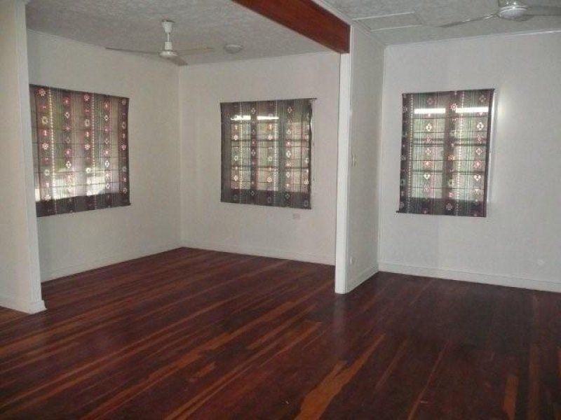 56 Tracey Street, Bowen QLD 4805