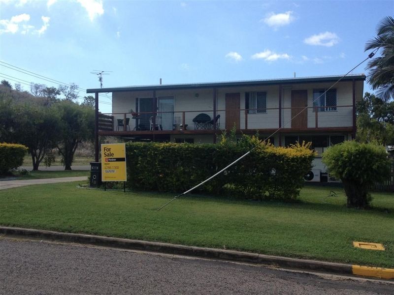 18 Daniel Street, Bowen QLD 4805