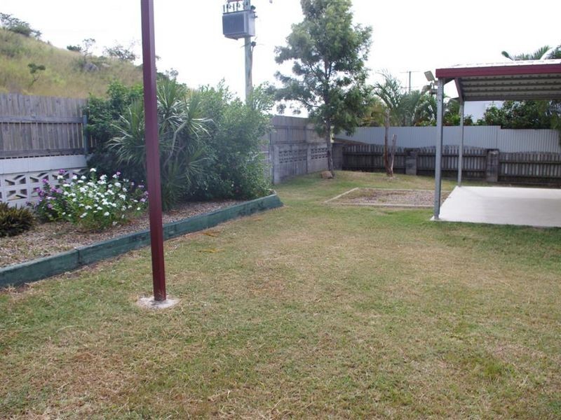 18 Daniel Street, Bowen QLD 4805