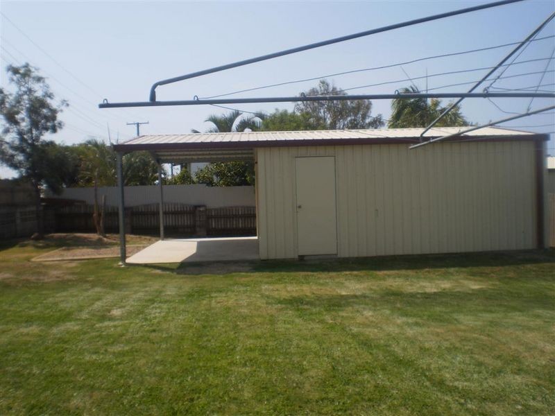 18 Daniel Street, Bowen QLD 4805