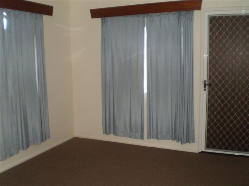 18 Daniel Street, Bowen QLD 4805