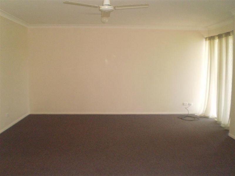 16 Hillview Place, Bowen QLD 4805