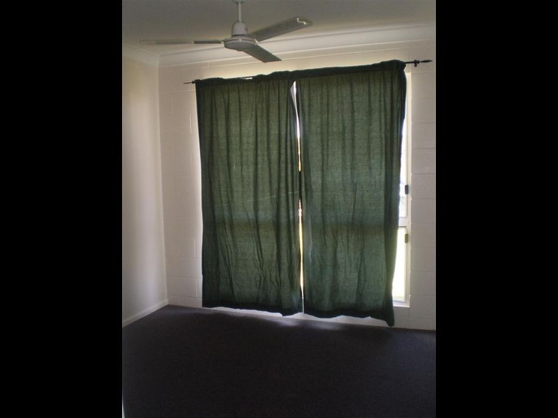 16 Hillview Place, Bowen QLD 4805