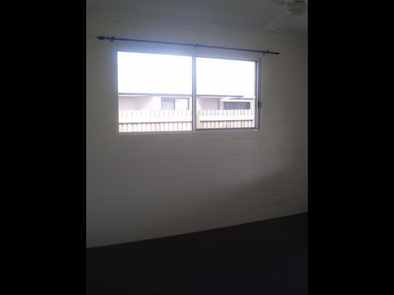 16 Hillview Place, Bowen QLD 4805