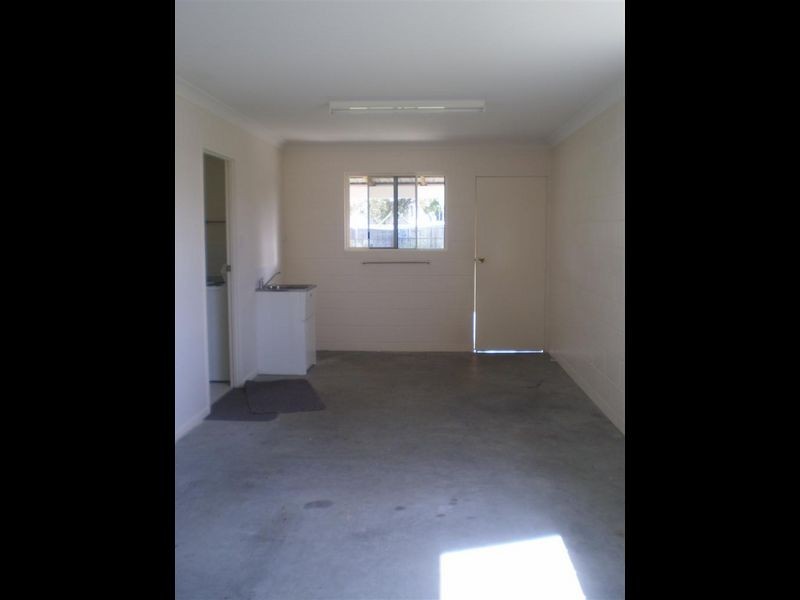 16 Hillview Place, Bowen QLD 4805