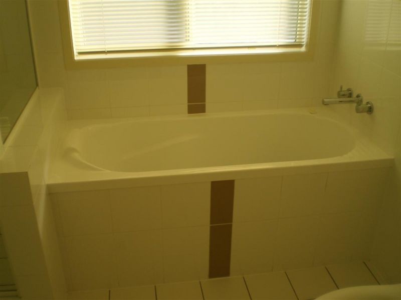 1/1 Murroona Street, Bowen QLD 4805